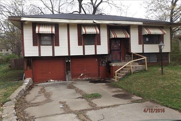 1st image of 833 N 63rd St