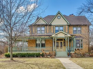 490 S York St, Elmhurst, IL 60126