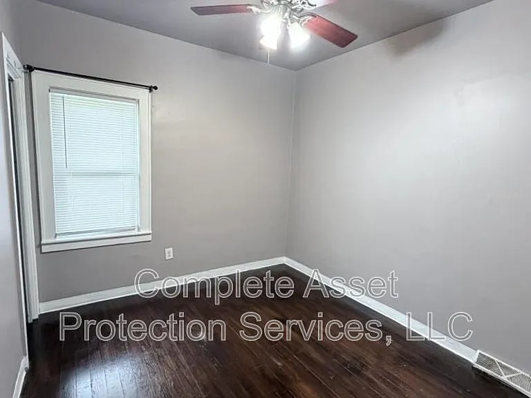 3716 Delaware St — Photo 6