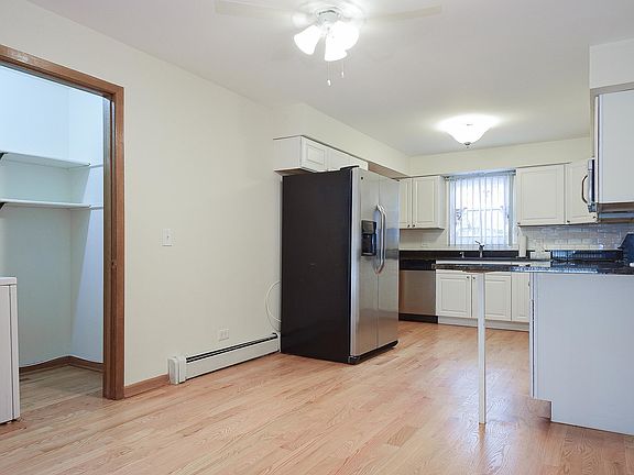 5th image of 7117 W Belmont Ave APT 1C