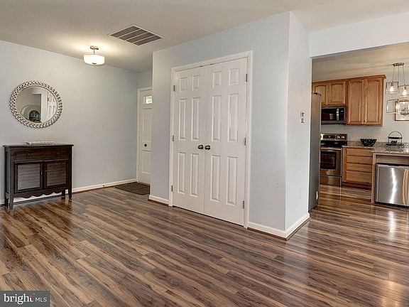 4th image of 13127 Pennerview Ln