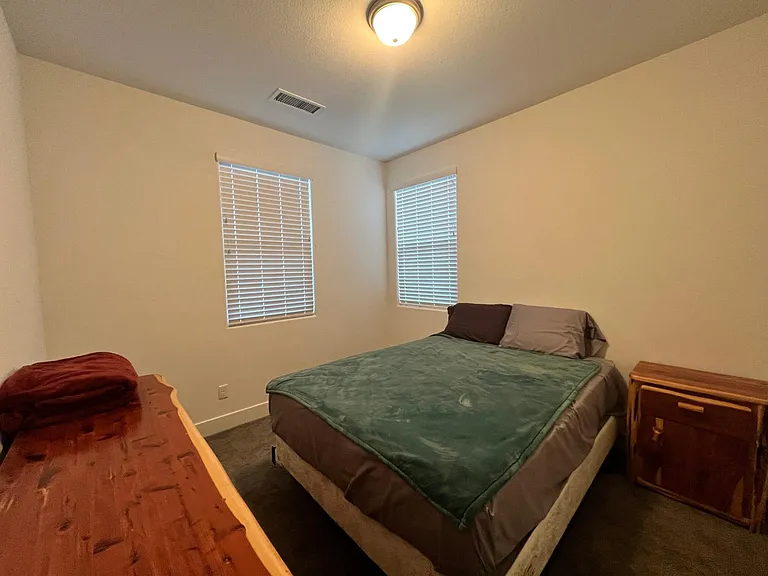 4324 Vineyard Dr — Photo 21