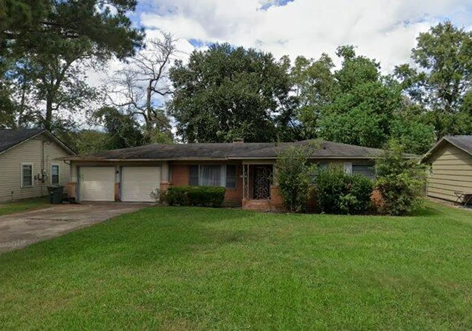 4680 Dellwood Ln. Beaumont, TX 77706 — Photo 1