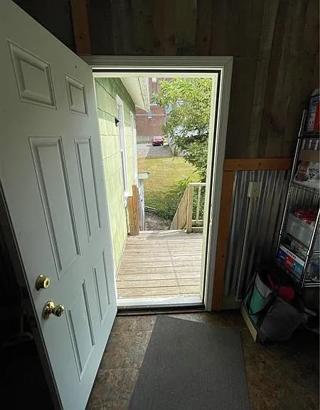 325 S Main St — Photo 10
