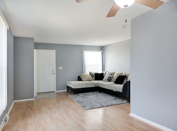 3rd image of 486 James Ct Unit A
