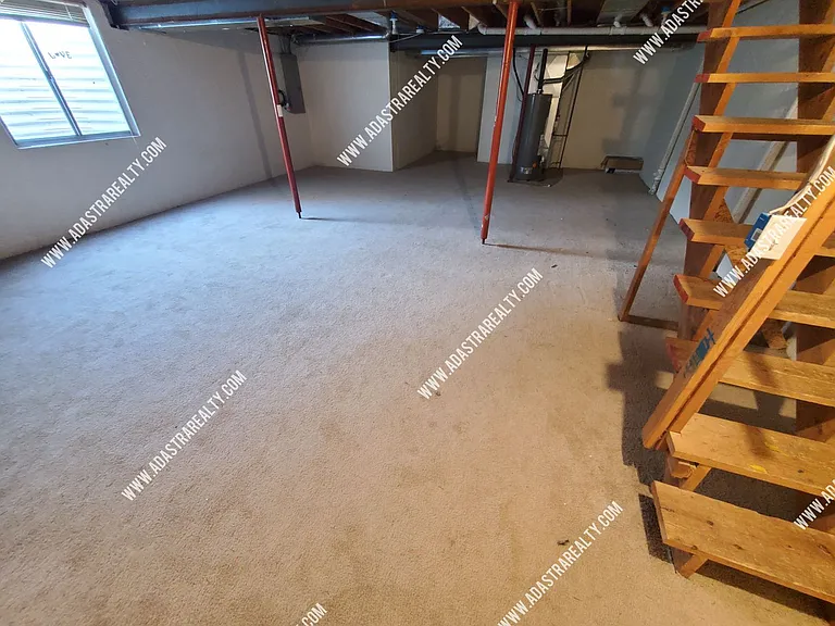 304 N 9th St #B — Photo 8