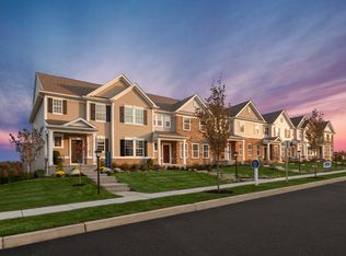 701 Sun Valley Ct, Chester Springs, PA 19425