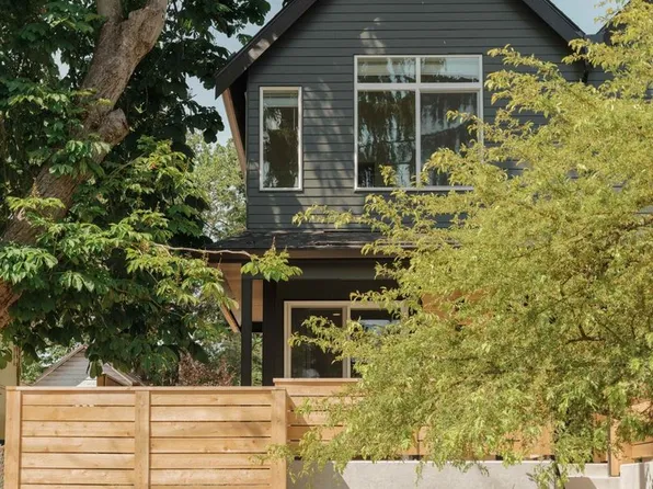 4256 S Willow St, Seattle, WA 98118