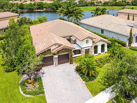 3rd image of 7631 Red Bay Lane