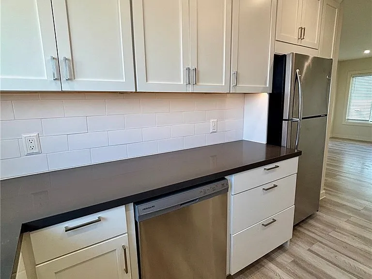 300 Maryland St #2 — Photo 5
