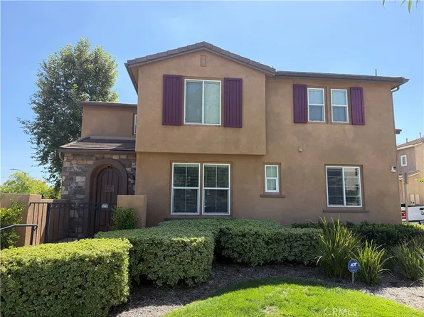 28492 Camino Del Arte Dr, Santa Clarita, CA 91354