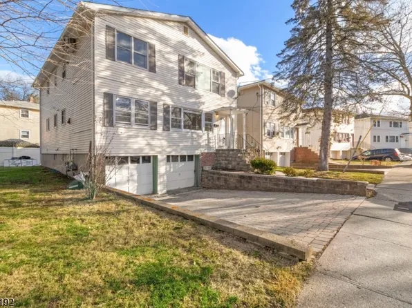 19 Cooper Dr, Boonton, NJ 07005