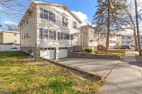 19 Cooper Dr Photo 1