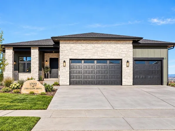 1722 Fire Glow Dr, Windsor, CO 80550