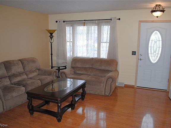 4th image of 876 Hadcock Rd