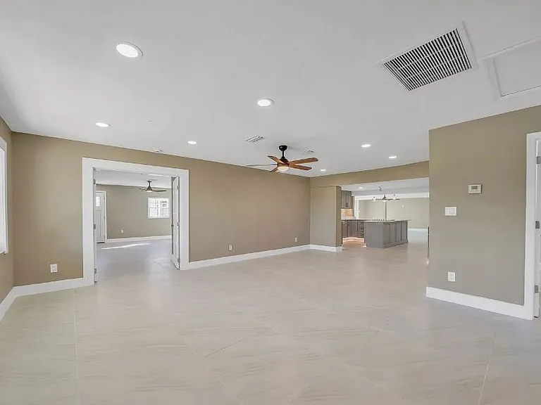 2341 Talbrook Ter — Photo 5