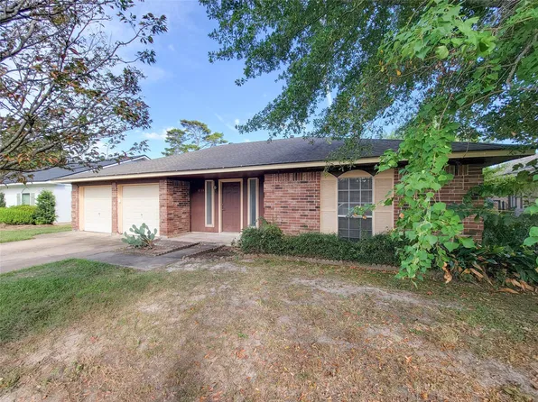 4914 Northrup Dr, Houston, TX 77092