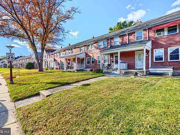 3rd image of 1346 Pentwood Rd