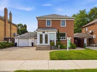 549 Lawrence Ave W, Toronto, ON M6A 1A5