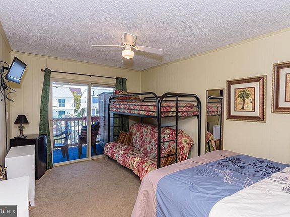 4th image of 128 Captains Quarters Rd Unit 201