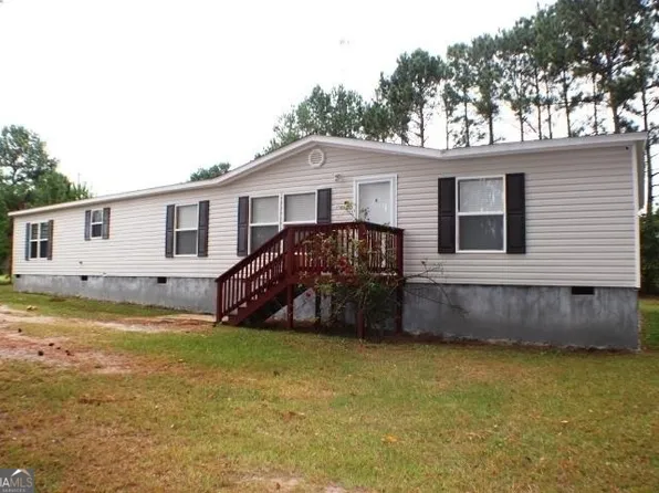 9870 Old Savannah Rd, Sandersville, GA 31082