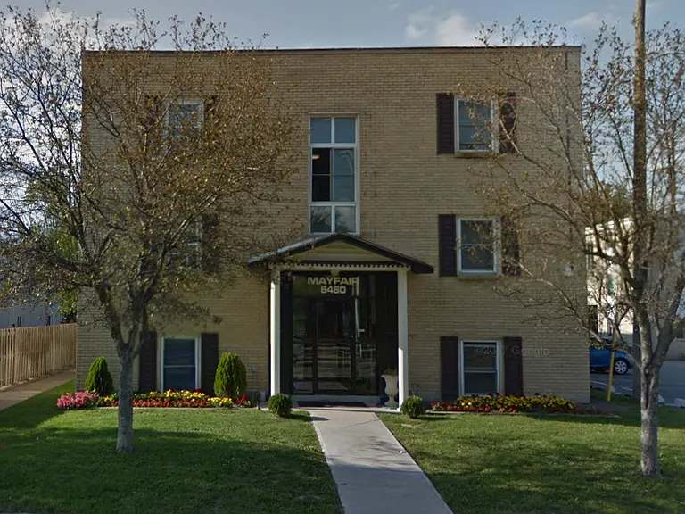 6460 Wyandotte St E — Photo 10