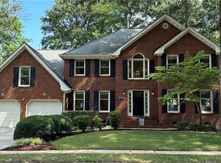 1008 Fairway Dr, Chesapeake, VA 23320