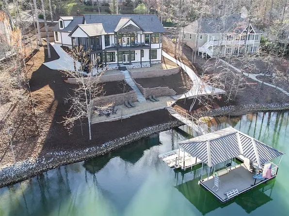 113 Lindos Dr, Seneca, SC 29672