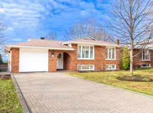 18 Riddle Ct, North Bay, ON P1B8S6