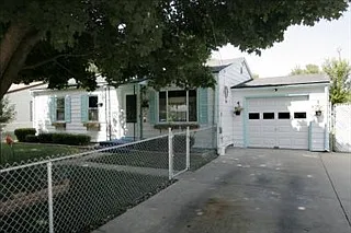 263 Sunwood Dr photo 1