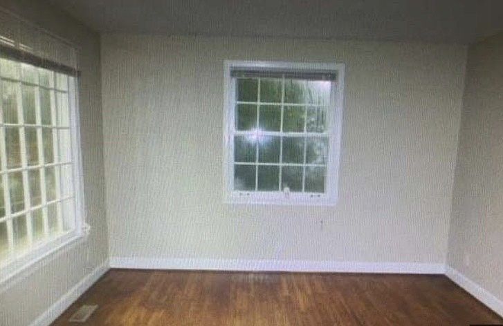 2nd image of 1125 Peter Pan St