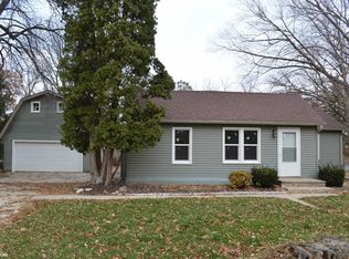 435 W Main St, Shell Rock, IA 50670