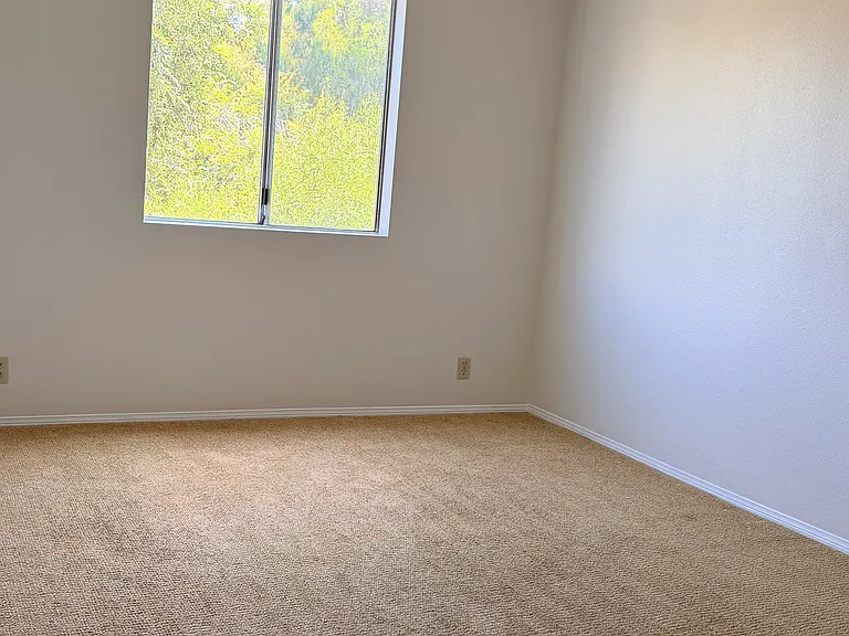 446 Monterey Blvd #G2 — Photo 18
