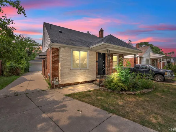 7267 Fenton St, Dearborn Heights, MI 48127