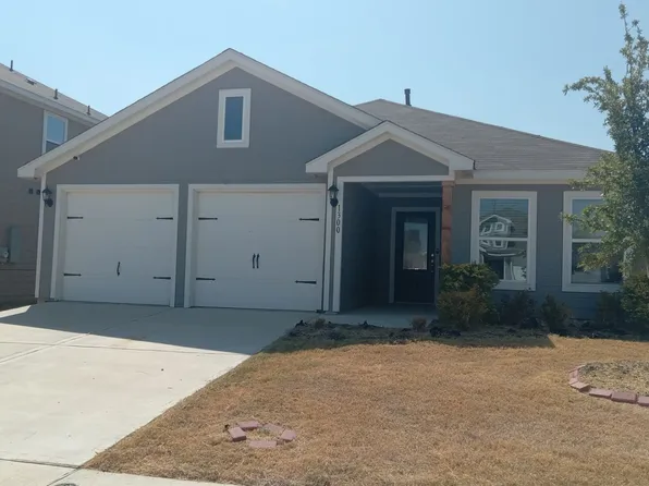 1300 Redpine Dr, Fort Worth, TX 76140