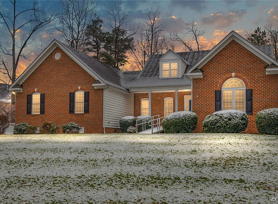 1st image of 9407 Colvincrest Dr