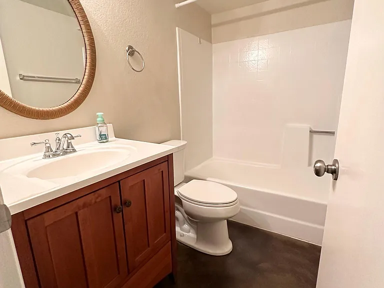 10100 N 89th Ave #30 — Photo 8