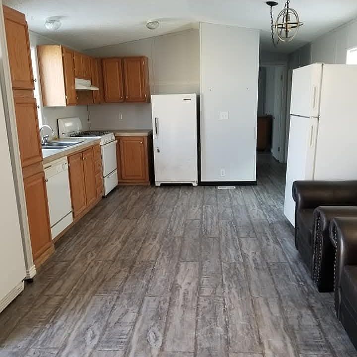 2nd image of 1558 N 210 E