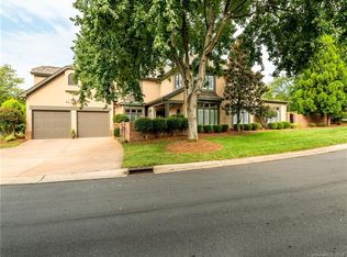 5634 Ballinard Ln, Charlotte, NC 28277