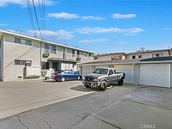 5th image of 114 Juniper St