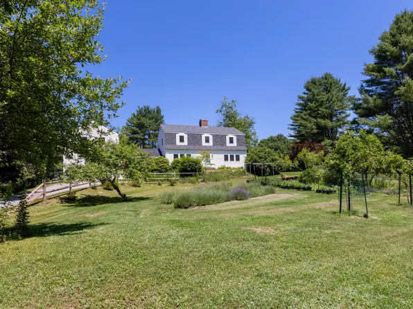 141 Fickett Road, Pownal, ME 04069