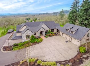 34105 Country View Dr, Eugene, OR 97408