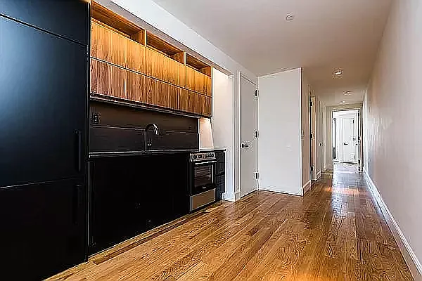 Rented by Nooklyn NYC LLC | media 12