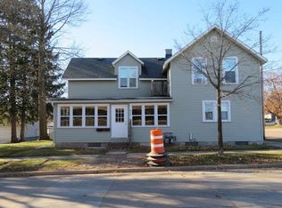 828 N 1st Ave, Wausau, WI 54401