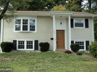 3402 Beaumont Rd, Woodbridge, VA 22193