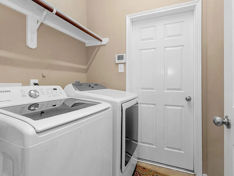 30015 Marion Meadow Ln — Photo 22