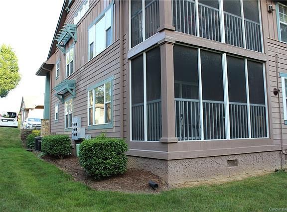 4th image of 905 Deermouse Way
