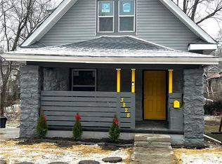 3828 Olive St, Kansas City, MO 64109