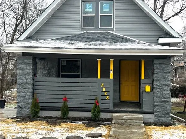 3828 Olive St, Kansas City, MO 64109