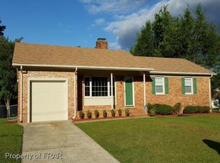 1215 Castlerock Dr, Fayetteville, NC 28304